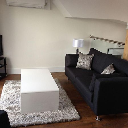 Max Serviced Apartments Commercial Road Лондон Екстериор снимка